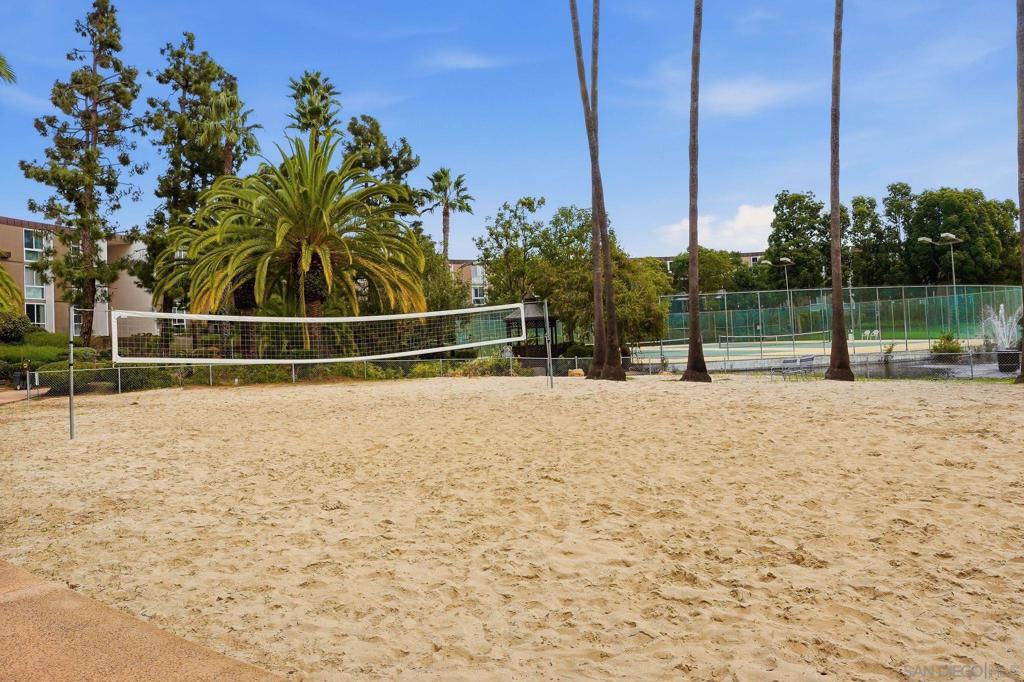 3050 Rue D'orleans - photo 8