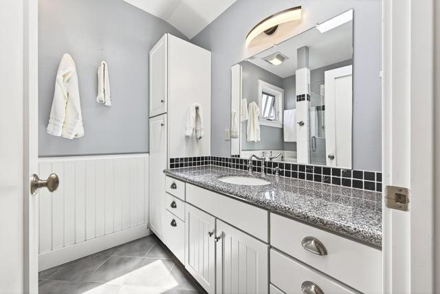 119 Coalinga Way, Santa Cruz CA: https://media.crmls.org/mediaz/ef1f0559-5fc7-4746-92db-5fd868ef5122.jpg