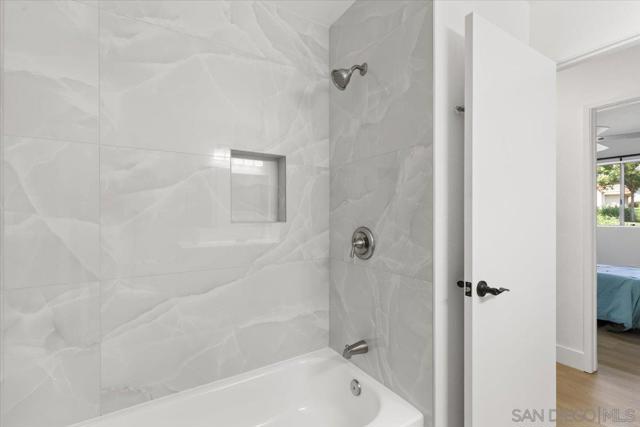 1634 Grandon Ave, San Marcos CA: https://media.crmls.org/mediaz/ef1fb9da-f02b-4dff-b36f-362da662fa80.jpg