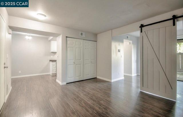 824 Camelback Pl, Pleasant Hill CA: https://media.crmls.org/mediaz/ef21fc14-be61-46b8-9b00-94ca512548c2.jpg