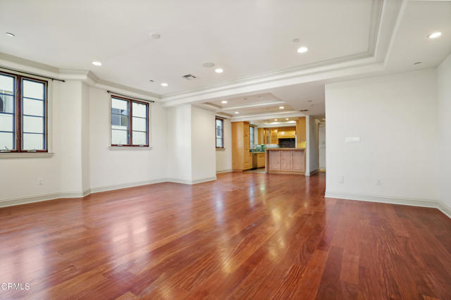 Detail Gallery Image 43 of 51 For 985 N Michillinda Ave #207,  Pasadena,  CA 91107 - 3 Beds | 5 Baths