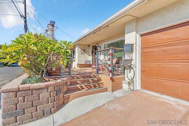 6452 Cleo St, San Diego, California 92115, 3 Bedrooms Bedrooms, ,2 BathroomsBathrooms,Single Family Residence,For Sale,Cleo St,240028955SD