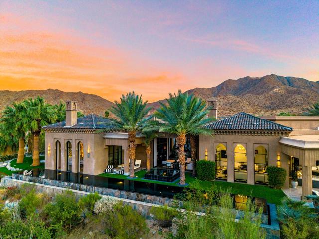 613 Indian, Palm Desert CA: https://media.crmls.org/mediaz/ef239174-0e61-44c3-b608-da851918a517.jpg