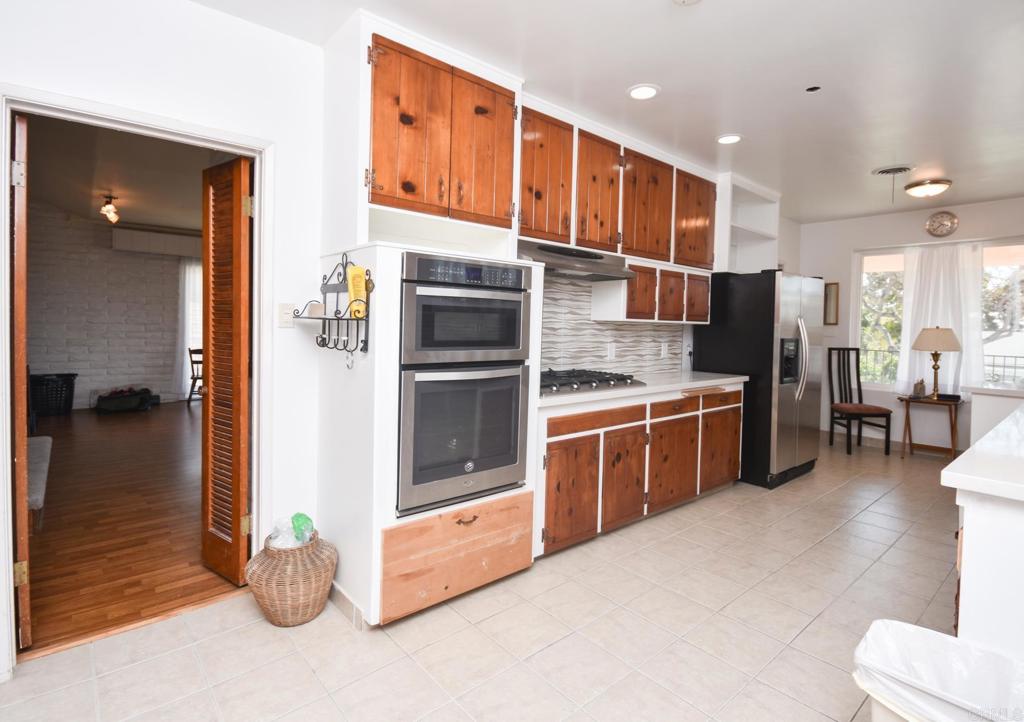 410 Clementine Street - photo 6