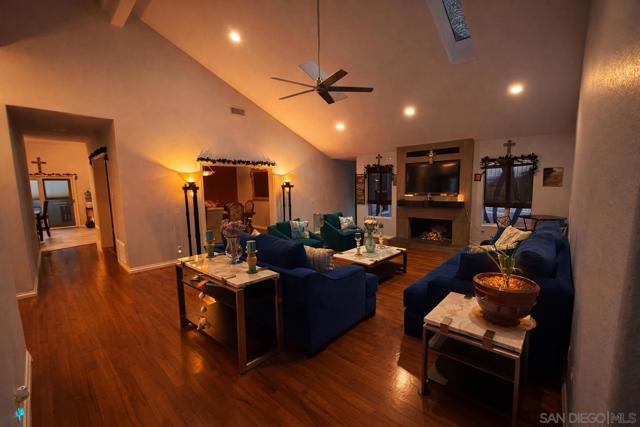 Image 6 of 33 For 12834 Rockwell