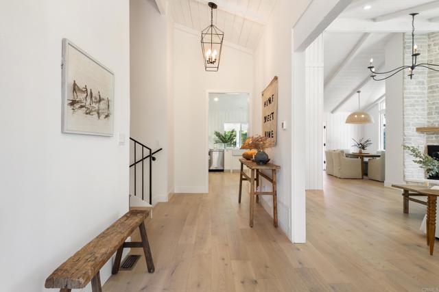 582 Rancho Santa Fe Rd, Encinitas CA: https://media.crmls.org/mediaz/ef251517-5f8a-48e9-895e-3ccd393250c9.jpg