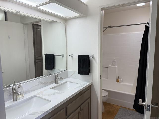 9342 Twin Trails Drive, San Diego CA: https://media.crmls.org/mediaz/ef259698-da99-4d21-8af4-5c73ad916cce.jpg