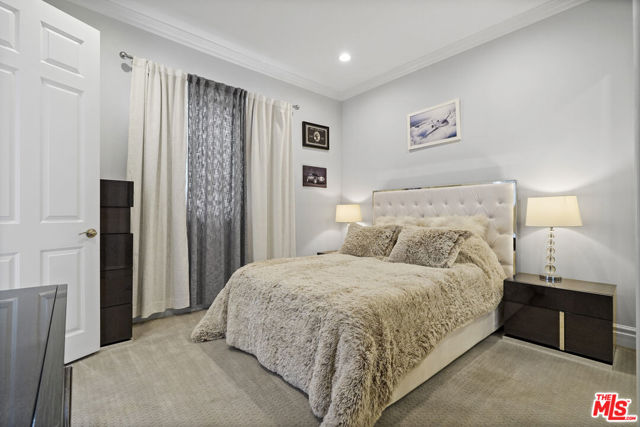 22510 La Quilla Drive, Chatsworth CA: https://media.crmls.org/mediaz/ef25d4ef-c94f-4d1d-b32c-3645f51356ff.jpg