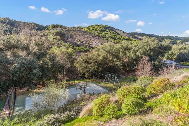Image 6 of 49 For 45562 La Cruz Drive