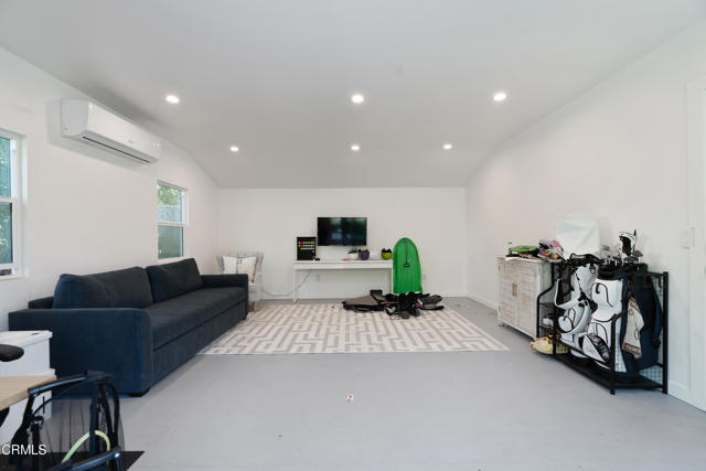 Detail Gallery Image 29 of 42 For 5200 Dahlia Dr, Los Angeles,  CA 90041 - 3 Beds | 3 Baths