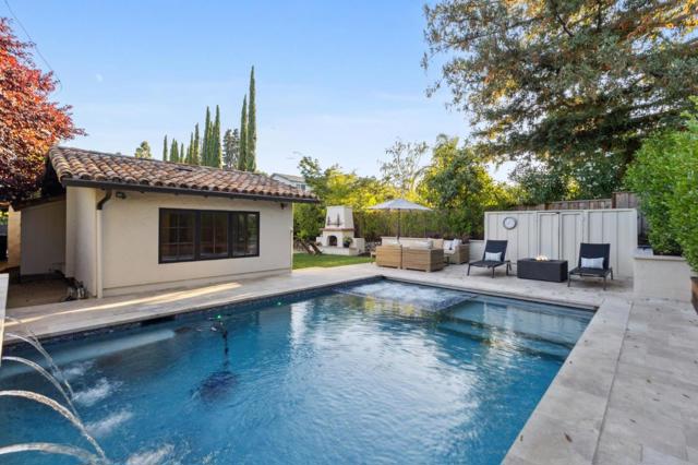 20 Mariposa Avenue, Los Gatos CA: https://media.crmls.org/mediaz/ef2853a1-79aa-4b08-b107-da8486672032.jpg