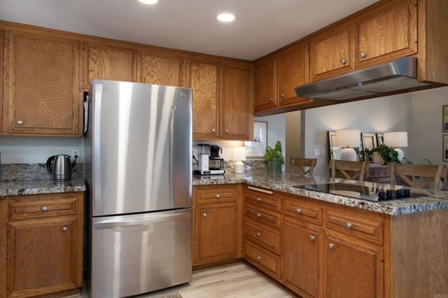 Detail Gallery Image 13 of 40 For 500 Beaumont Dr, Vista,  CA 92084 - 4 Beds | 3/1 Baths