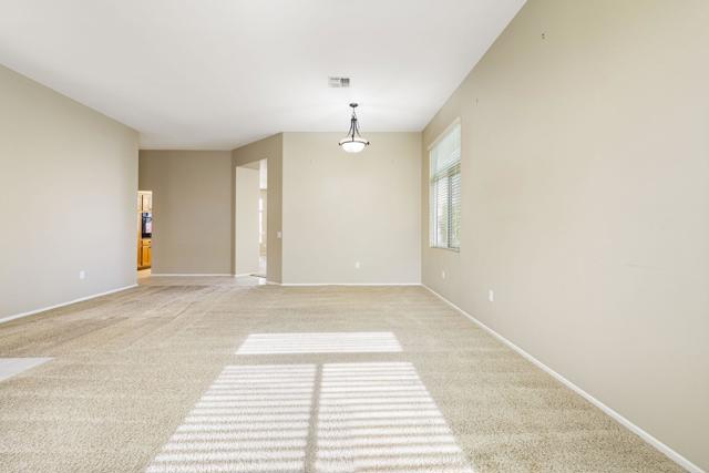 78462 Palm Tree Avenue, Palm Desert CA: https://media.crmls.org/mediaz/ef28bb17-245e-420a-91e2-d98f28c70329.jpg