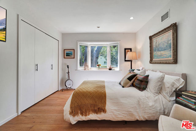 30612 Sicomoro Drive, Malibu CA: https://media.crmls.org/mediaz/ef29c465-8bfc-4e87-928b-b233326ab748.jpg