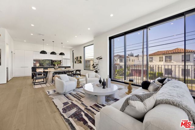 5868 Saturn Street, Los Angeles CA: https://media.crmls.org/mediaz/ef2a5e8b-c9c7-4939-adf8-336209ce4483.jpg