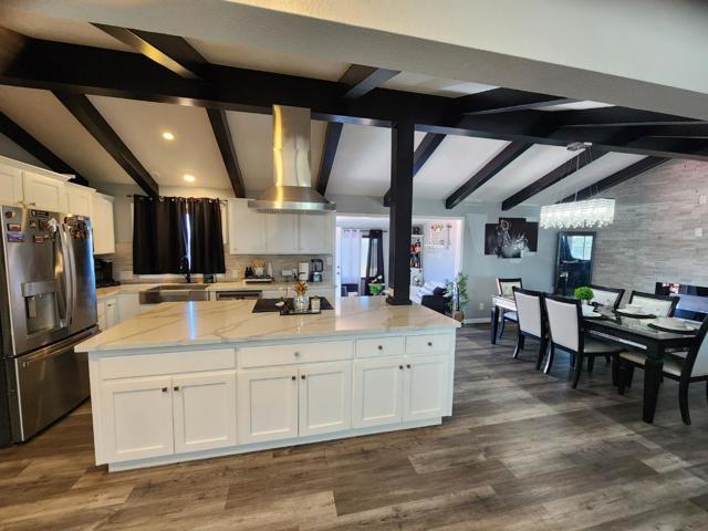 601 Weyer Road, Modesto CA: https://media.crmls.org/mediaz/ef2a7b85-5184-45b3-8fc3-8198933a2102.jpg
