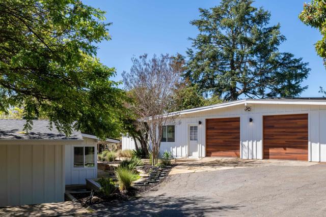 Detail Gallery Image 33 of 39 For 1743 Green Briar Circle, Fallbrook,  CA 92028 - 3 Beds | 2 Baths