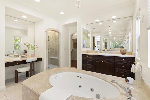 Image 7 of 12 For 13335 Seagrove Street