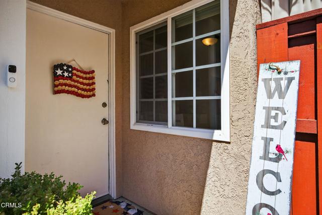 1430 Clayton Way, Simi Valley CA: https://media.crmls.org/mediaz/ef328b4f-c6bd-41c8-9407-a48b648c0d55.jpg
