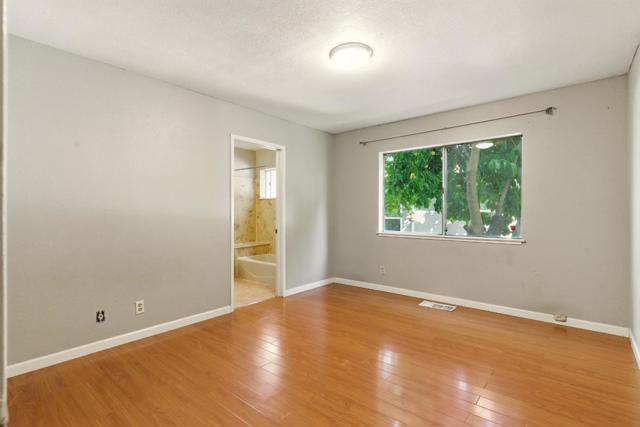 295 S 19th Street, San Jose CA: https://media.crmls.org/mediaz/ef3413a1-4a93-4387-9f4f-241821443486.jpg