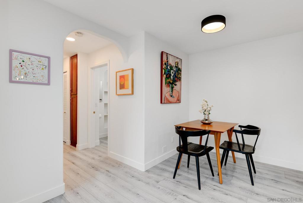 5402 Balboa Arms - photo 10