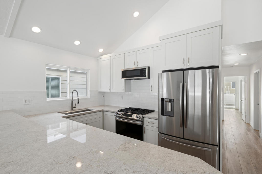 Ef343fb3 39f6 4bfe 8ca1 E16e95a0e5b4