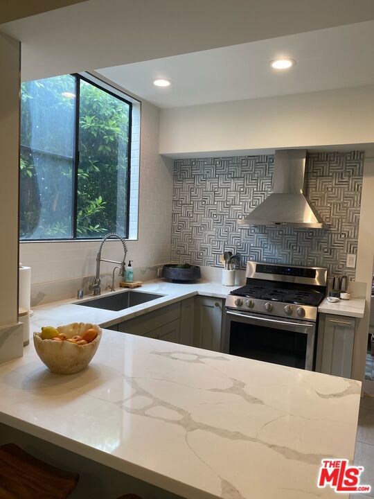 1825 Midvale Avenue, Los Angeles CA: https://media.crmls.org/mediaz/ef3606ba-f705-4548-8ef4-e8ce2fe34757.jpg