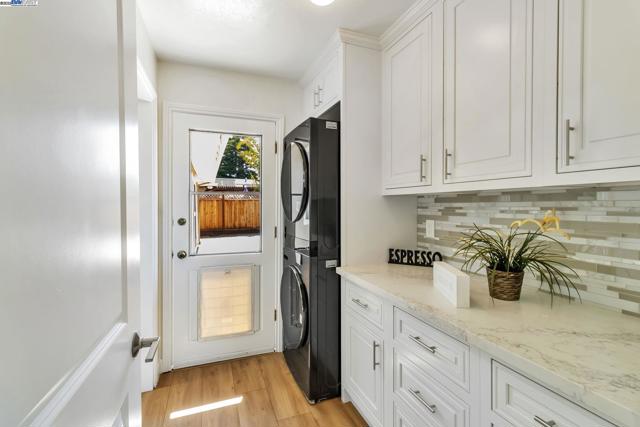 4666 Shearwater Rd, Pleasanton CA: https://media.crmls.org/mediaz/ef36266a-ed9a-4008-9b68-525650fb77ed.jpg