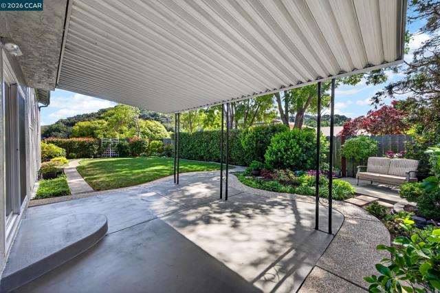 Image 8 of 60 For 2134 Whippoorwill Ct