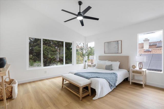 Detail Gallery Image 16 of 27 For 1322 Calle Goya, Oceanside,  CA 92056 - 4 Beds | 2/1 Baths