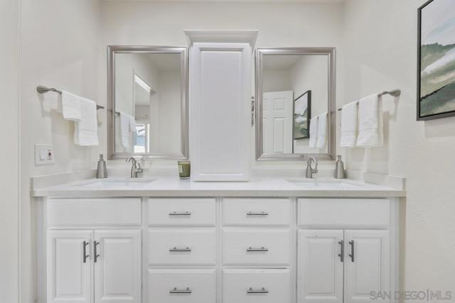 9335 Telkaif St, Lakeside CA: https://media.crmls.org/mediaz/ef387769-6295-465d-bbda-ffb3a136d021.jpg