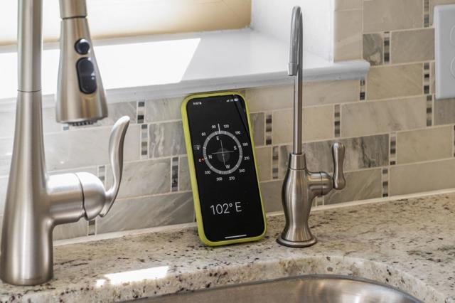 718 Eppleton Lane, Foster City CA: https://media.crmls.org/mediaz/ef38d02e-a348-4e94-aca9-15266806c7fa.jpg