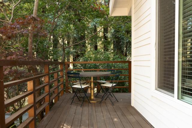 101 Endlich Drive, Santa Cruz CA: https://media.crmls.org/mediaz/ef3af8a3-e3ae-42ca-b47c-ffd2a9ce3b4c.jpg