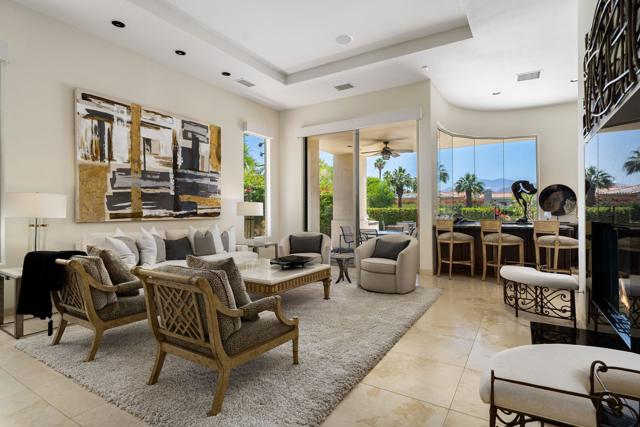 945 Hawk Hill Trail, Palm Desert CA: https://media.crmls.org/mediaz/ef3c9f10-a8bc-4692-afd2-25f6ca73ad7e.jpg