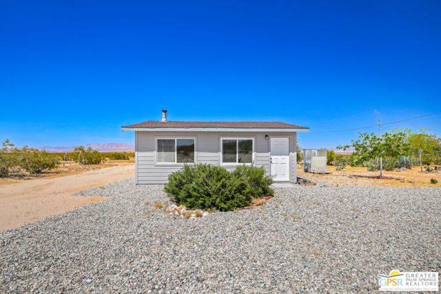 Image 2 for 2244 Booth Rd, Landers, CA 92285