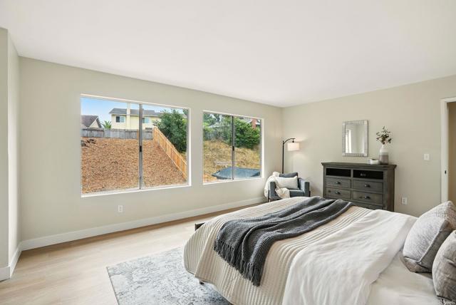 909 Loma, Chula Vista CA: https://media.crmls.org/mediaz/ef3e598d-33a2-42f7-9072-a04b18cb71c0.jpg