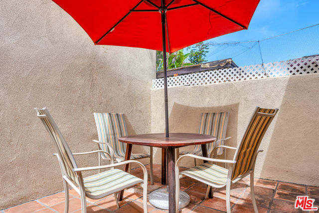 7203 Earldom Avenue photo 32