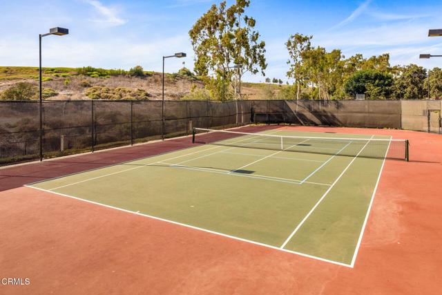 2314 Arcadian Shores Trail, Oxnard CA: https://media.crmls.org/mediaz/ef3ef9f1-b80c-47d0-b9a7-4b9674c637df.jpg