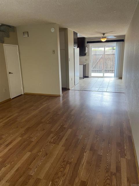 Image 2 of 22 For 1149 Emerald Avenue