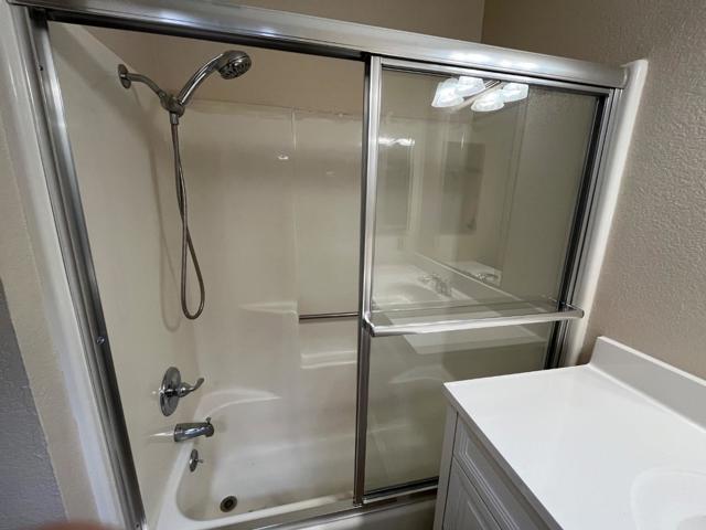 1037 Evans Court, Hayward CA: https://media.crmls.org/mediaz/ef3f5c5d-b4ce-4b6b-aa22-4bb3e12f49bf.jpg