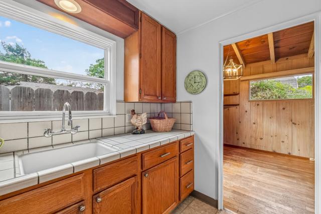 0 W Franklin Street, Monterey CA: https://media.crmls.org/mediaz/ef3fc998-b0ce-4e1d-849a-30828c504763.jpg