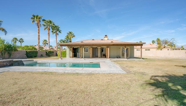 Image 20 of 154 For 79925 Corte Calero