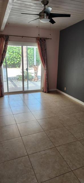 2272 N Starr Road, Palm Springs CA: https://media.crmls.org/mediaz/ef40b35d-7f91-4605-9839-bda6038b6471.jpg