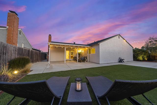 9480 Avenida Acero, Spring Valley CA: https://media.crmls.org/mediaz/ef40cbb5-9427-4cd8-bb8c-edf786c3f5f8.jpg