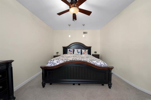 Detail Gallery Image 14 of 33 For 4711 Lorena Pl, El Cajon,  CA 92020 - 4 Beds | 3 Baths