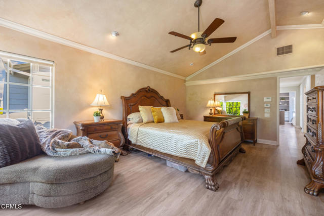 22671 Cheryl Way, Lake Forest CA: https://media.crmls.org/mediaz/ef45a991-132e-4394-b3ce-6a1f7b2ee989.jpg