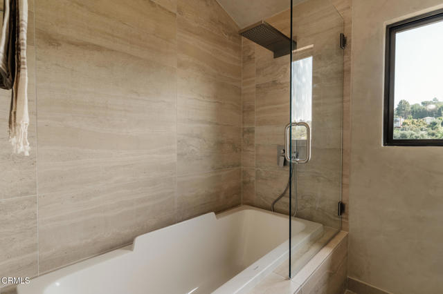 2225 Cazador Drive, Los Angeles CA: https://media.crmls.org/mediaz/ef4706be-e35b-4f36-97d2-6f3e07717ca9.jpg