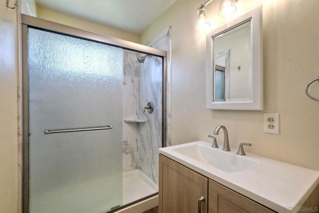 1729 Lahoud, Cardiff by the Sea CA: https://media.crmls.org/mediaz/ef4764e0-bbca-4be1-949a-4ba04ecda108.jpg