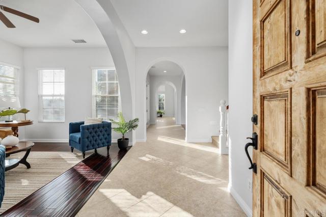 Detail Gallery Image 14 of 58 For 6647 Thrasher Pl, Carlsbad,  CA 92011 - 5 Beds | 4/1 Baths