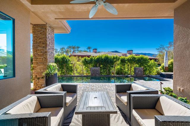 79935 Via Maravilla, La Quinta CA: https://media.crmls.org/mediaz/ef489cf1-141b-43ef-adfe-7693dab1b26d.jpg